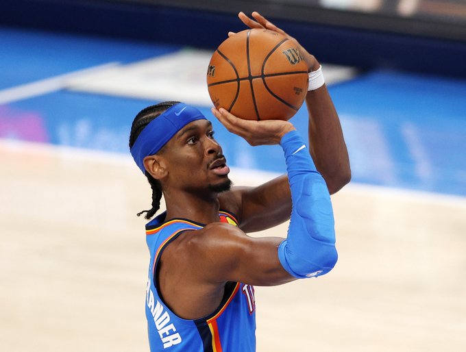 [NBA] 파이널 처음 참가한 첫 2경기에서 72득점으로 역대 최다 득점을 기록한 SGA