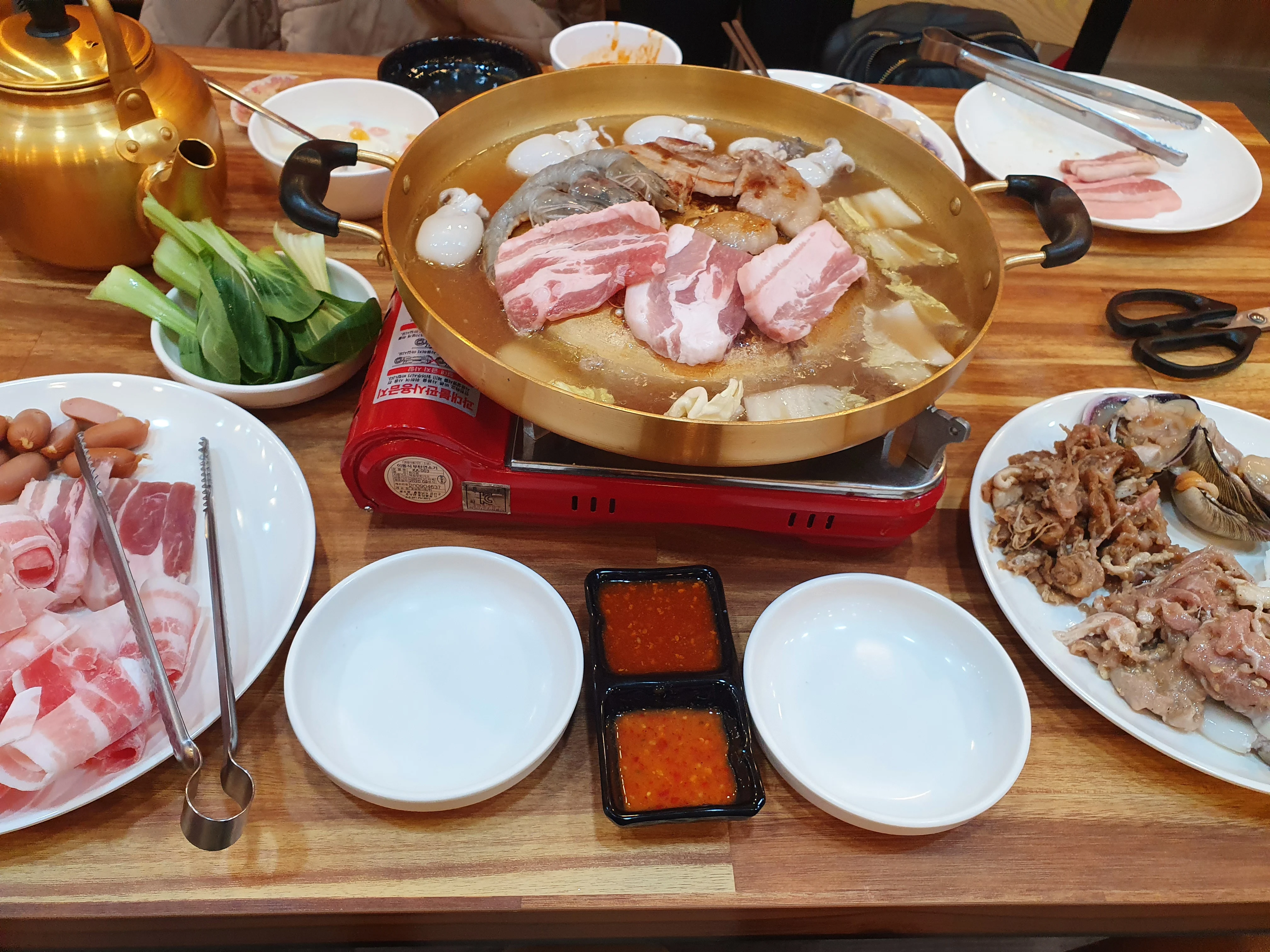 40대가 태국 23살여자와 동거한썰~