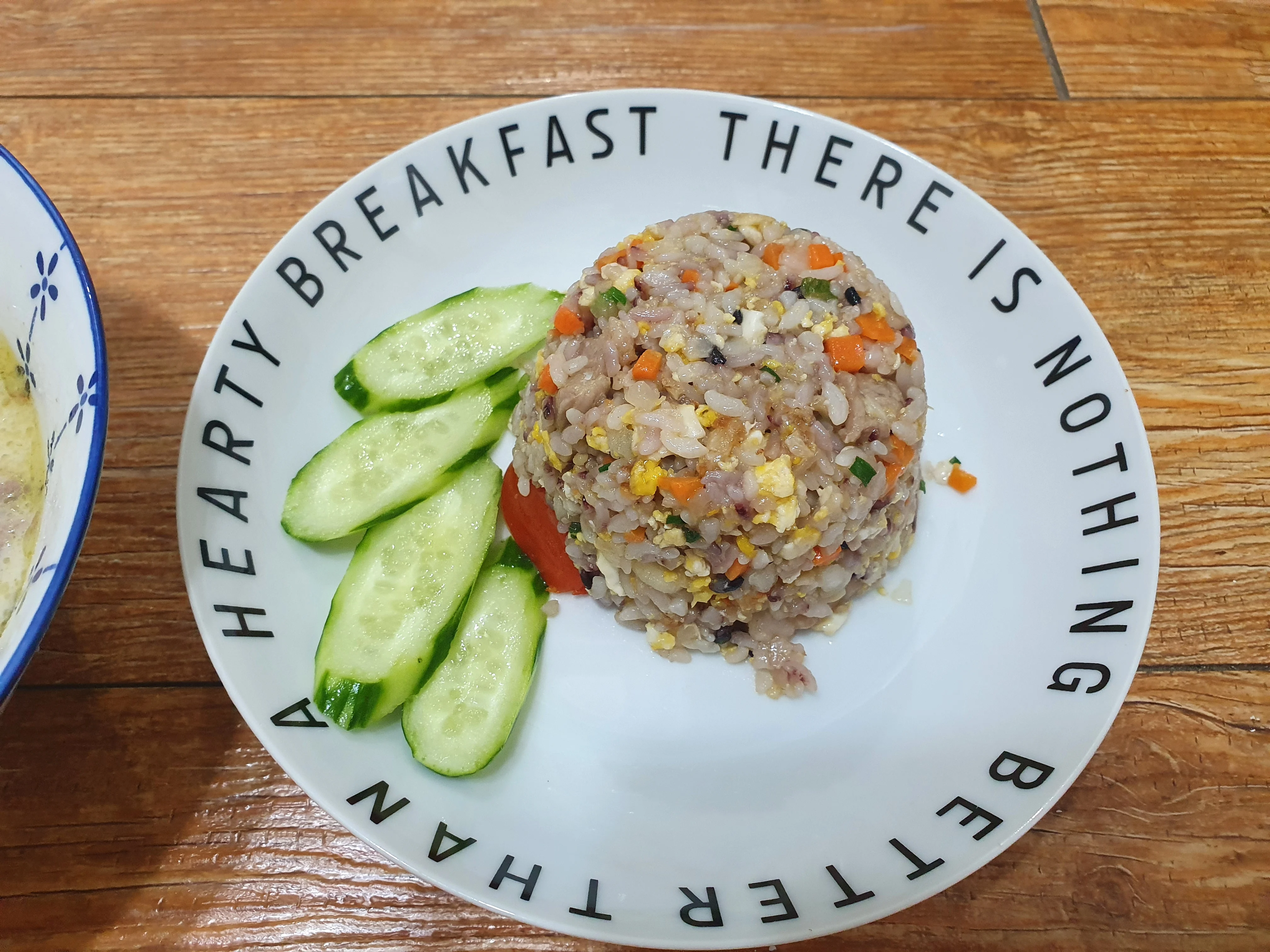 40대가 태국 23살여자와 동거한썰~