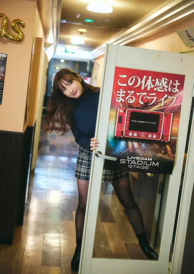 한나 센보쿠야 디지털 사진집 「저기, 이쪽 봐!」 Set.01