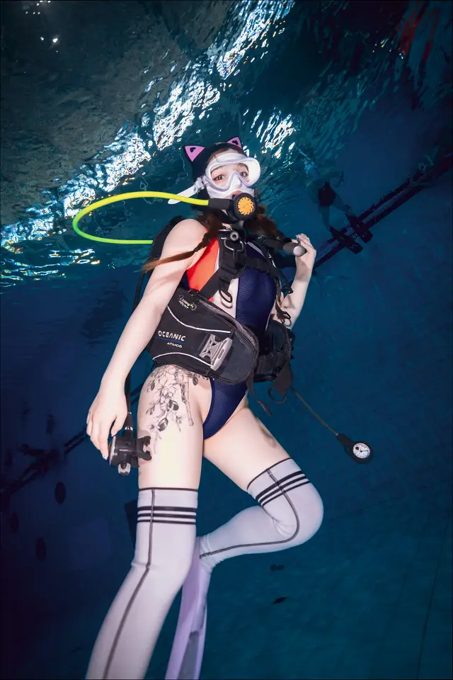 손예은 「수영강습이 일어나는 물속에는 어떤일이」 Set.05