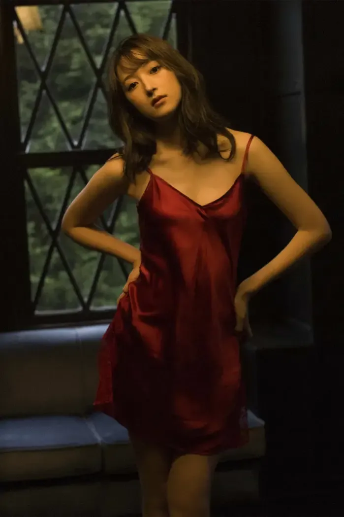 야마자키 아미 사진집 「아름다운 다리 클라이맥스 vol.2 완전판」 Set.01