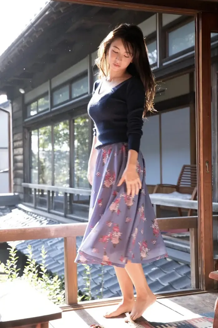 나카무라 미우 사진집 『등을 씻어주며』 Set.01