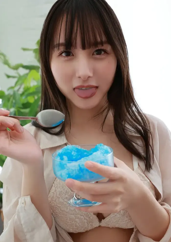 니이야 마유 사진집 『부드러운 추억』 Set.01