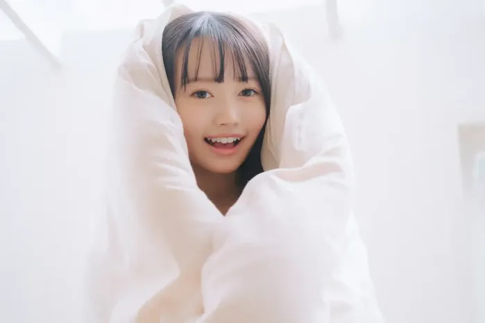 메이 하나다 위클리 플레이보이 플러스