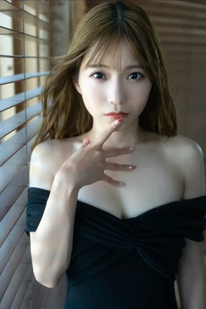 아사카 아사카 사진집 「Born this Way vol.2」 Set.02