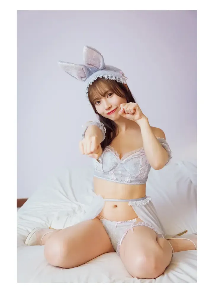 카와고에 사야 1집 사진집 「어떻게든 되겠지」 Set.03