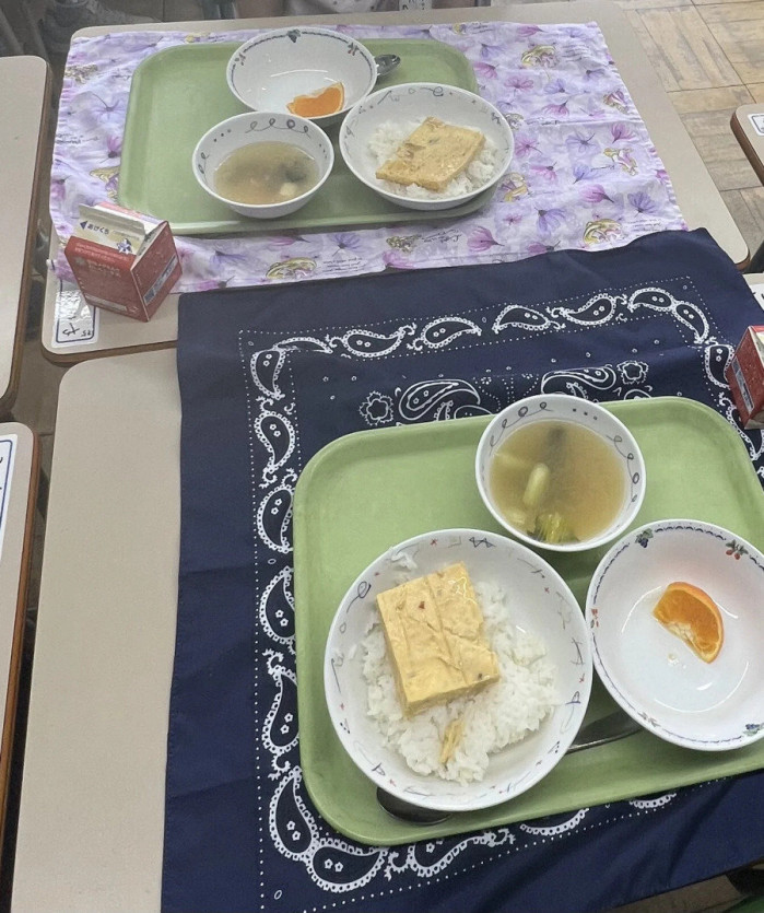 일본의 초등학교 급식 근황