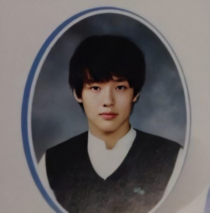 28058.jpg 강하늘 방송 물 먹기 전.jpg