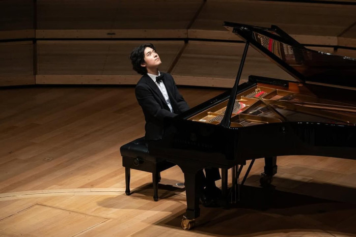 a9feaf58-7e7e-4104-8347-df353c97bef3.jpg 최근 한국 사회비판으로 화제인 피아니스트.JPG