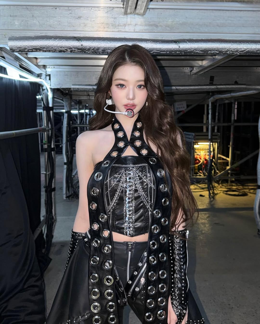 572795125_18081081905587664_8104820853938547848_n.jpg 오늘자 아이브 장원영 인스타