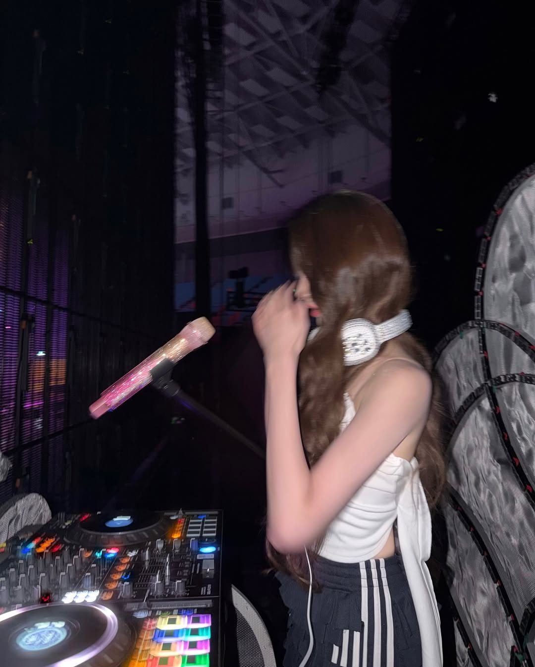 572469316_18081081956587664_2740136384783256578_n.jpg 오늘자 아이브 장원영 인스타