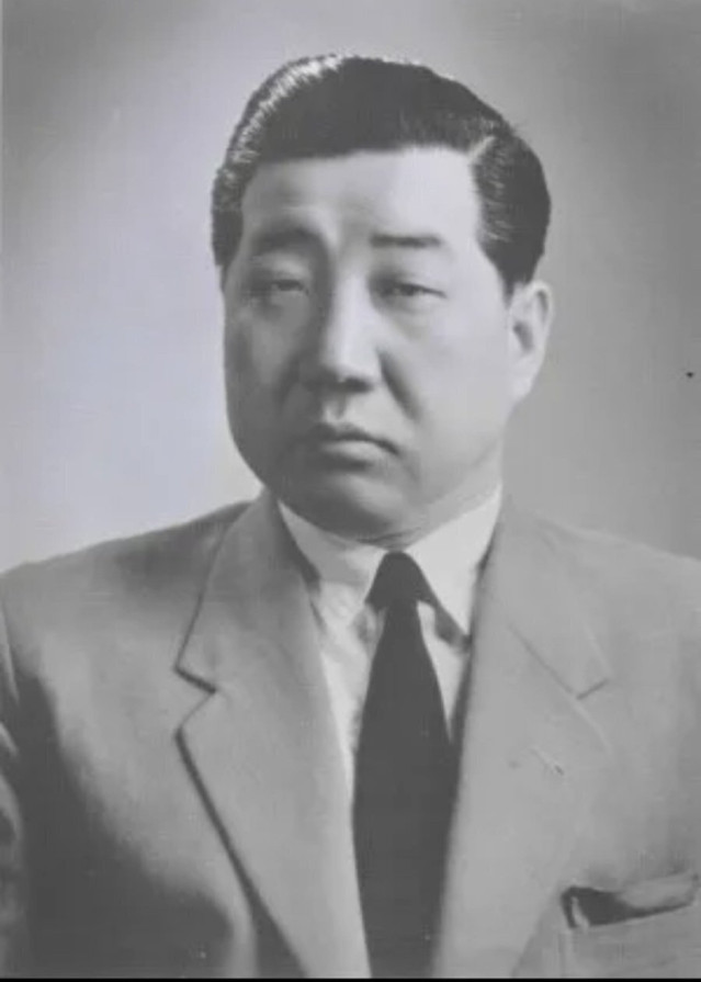 17646510943133.jpg 김영삼이 기억하는 김두한.jpg