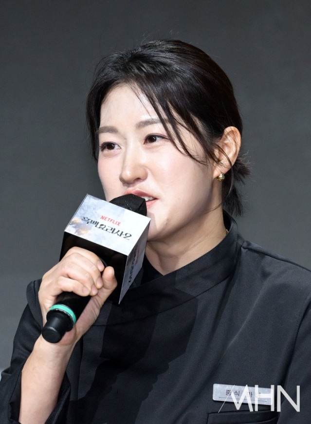 IMG_2020.jpeg 흑백 중식마녀 근황 ㅋㅋ