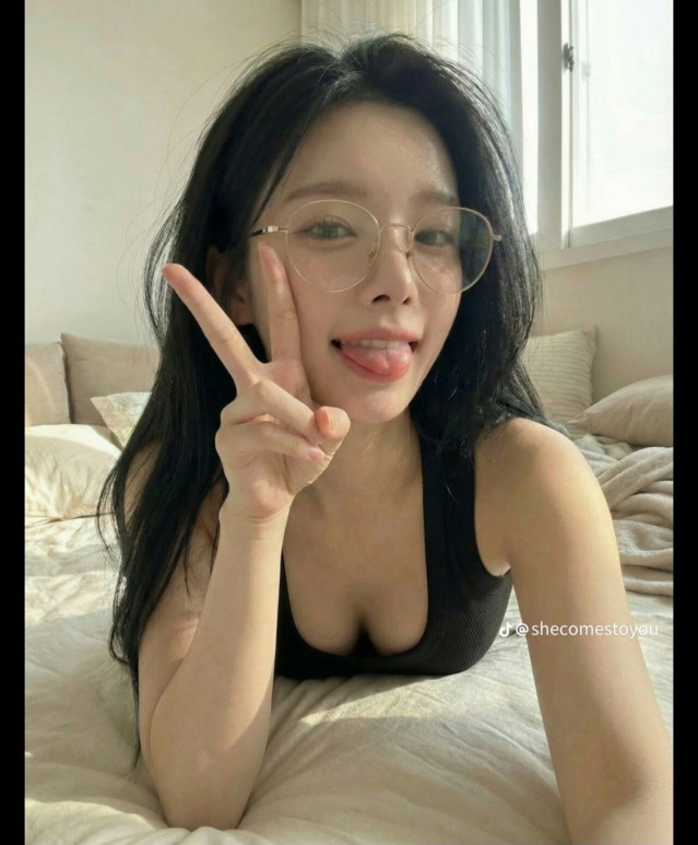 ㅇㅎ) AI가 만들어준 여자의 일상