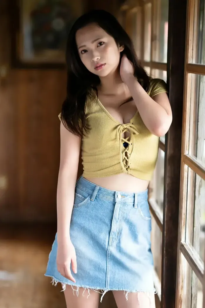 마치야마 미호 (街山みほ), 아이돌포스트 사진집 「반짝이는 코네키노」 Set.07