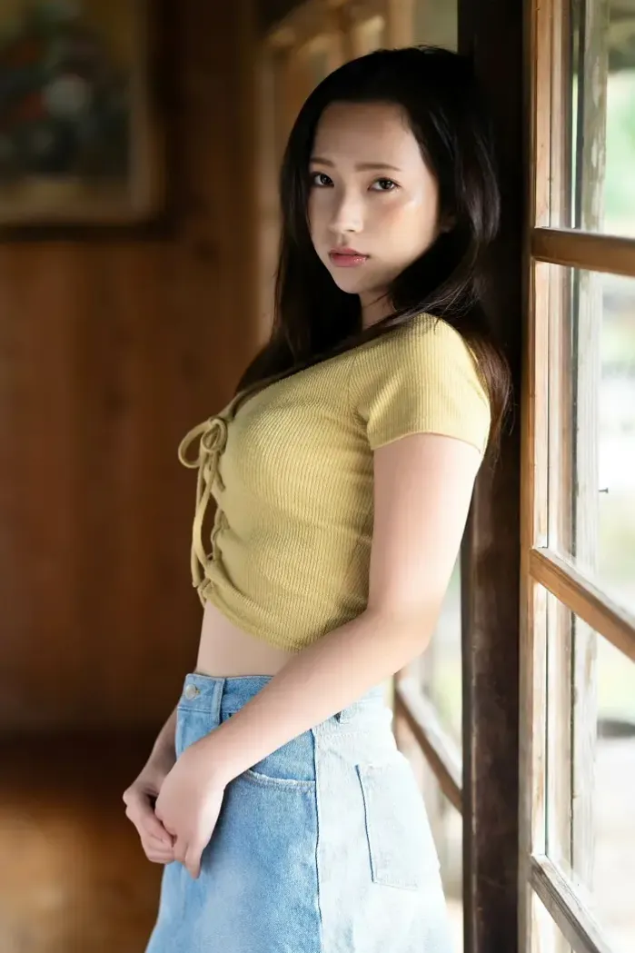 마치야마 미호 (街山みほ), 아이돌포스트 사진집 「반짝이는 코네키노」 Set.07