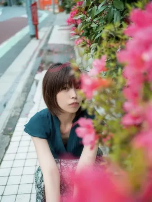 츠구 마나카 (真中つぐ), 사진집 《연애 정서》, Wunder 출판사 Set.02