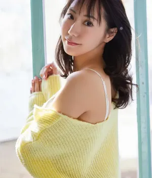 이누마루 리리코 (戌丸凛々子), FRIDAY 디지털 사진집 『현직 대형 광고 대행사 OL의 글래머러스 바디 vol.2』 Set.03