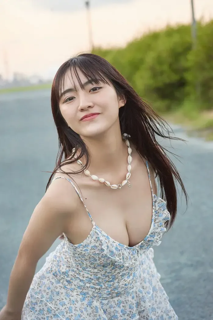 토요다 루나, 《얀마가 디지털 사진집》 「그 아이가 수영복을 입으면… 」 Set.03