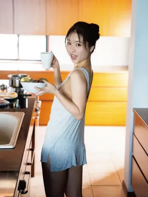 나카니시 치요리 中西智代梨, 1집 사진집 「치요리 비요리」 Set.01