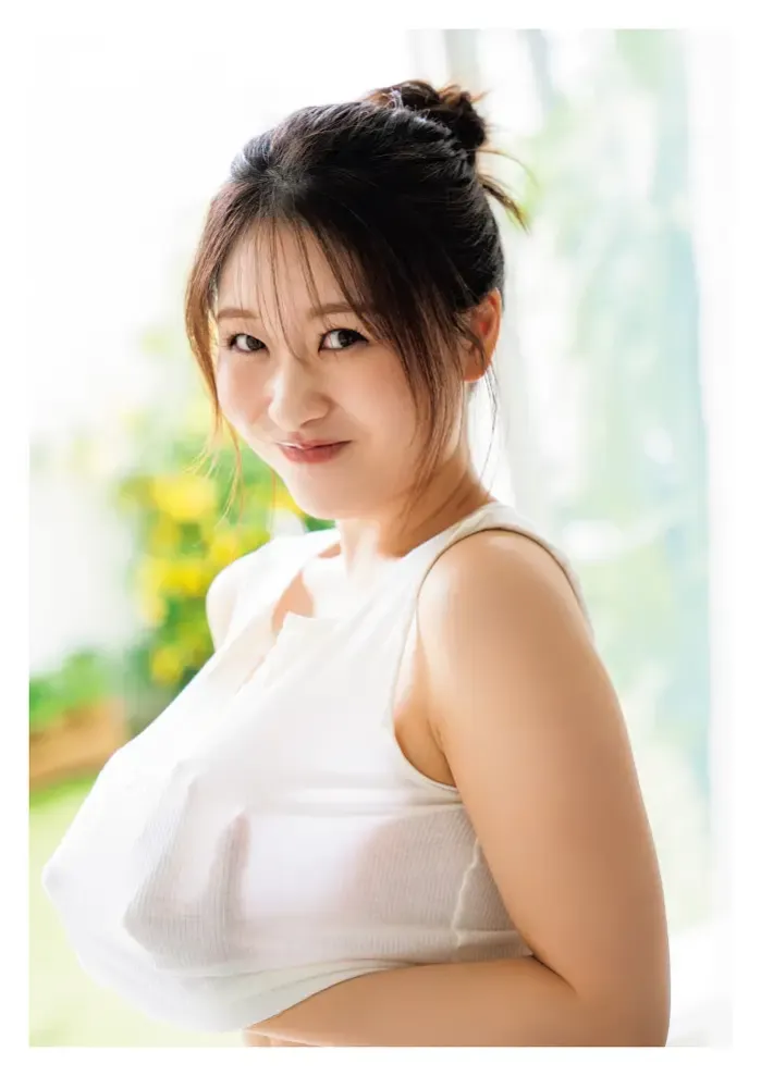 나카니시 치요리 中西智代梨, 1집 사진집 「치요리 비요리」 Set.01