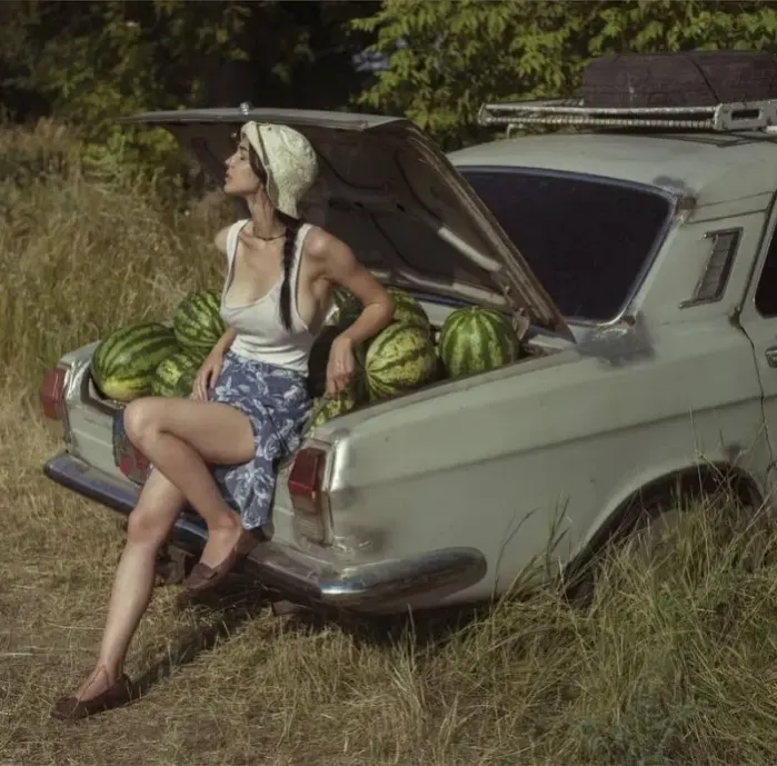 수박 농사짓는 시골처녀