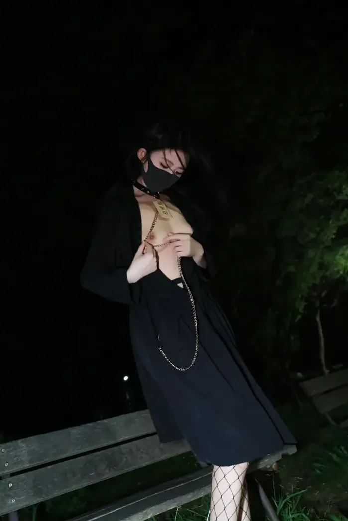 李佳LiJia – 야외 꽃밭 Outdoor flower fields