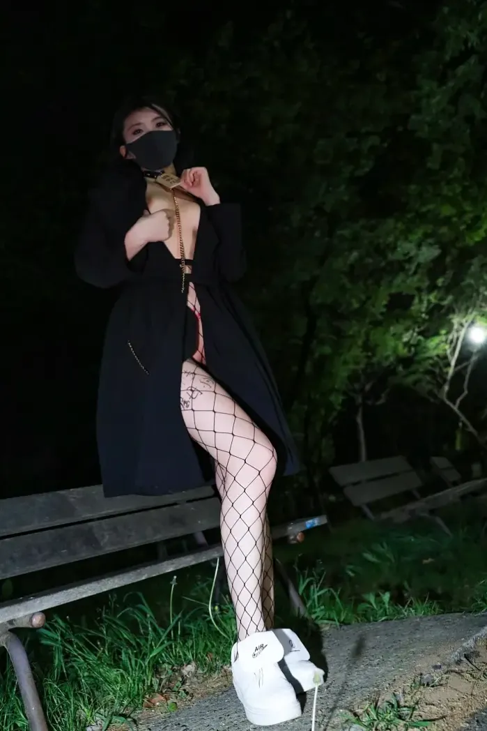 李佳LiJia – 야외 꽃밭 Outdoor flower fields