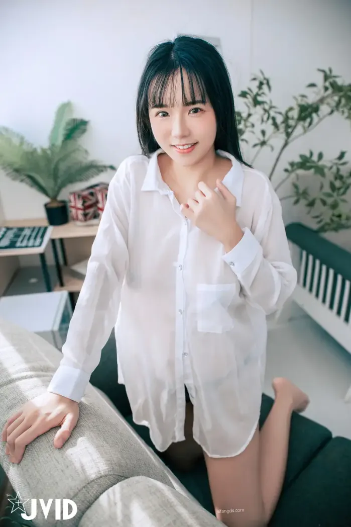 마사지사에게 유린당한 타락한 아내－보칠 고도의 기술로 개발된 에로틱한 감각 Set.04