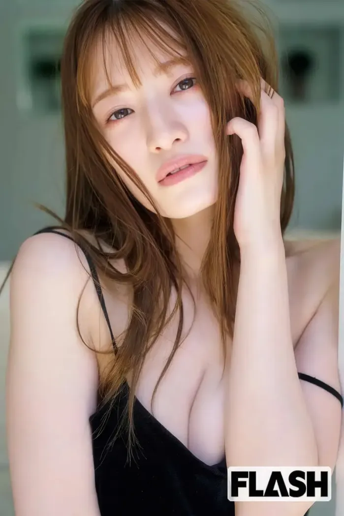 나카다 카나 中田花奈 플래시 2025년 9월 9일호
