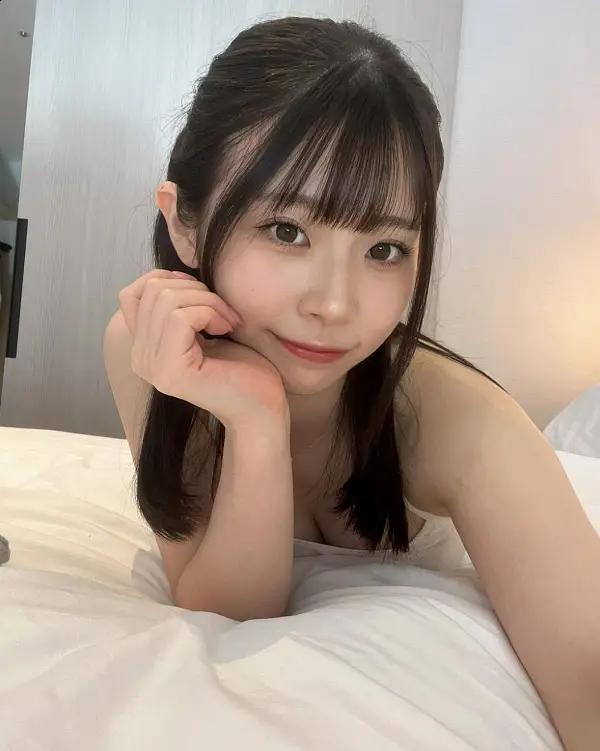 하루 두번 자위하는 AV 여신