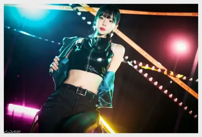 기룡이 웹화보 가람과달 블루케이크 크리에이터 기룡이