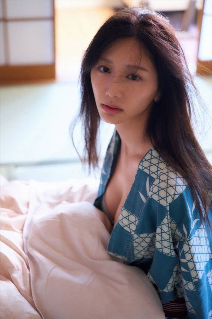 사이토 야스요 斎藤恭代, 주간 플레이보이 스페셜 No.345