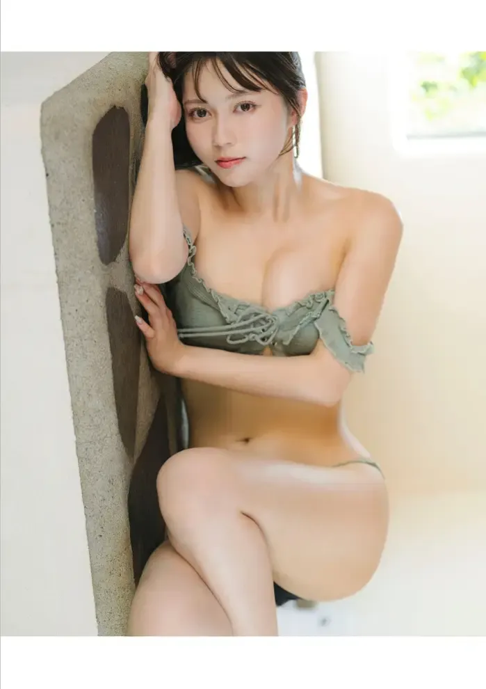 미나세 사라라(Sarara Minase) 위클리 플레이보이 2025년 41호