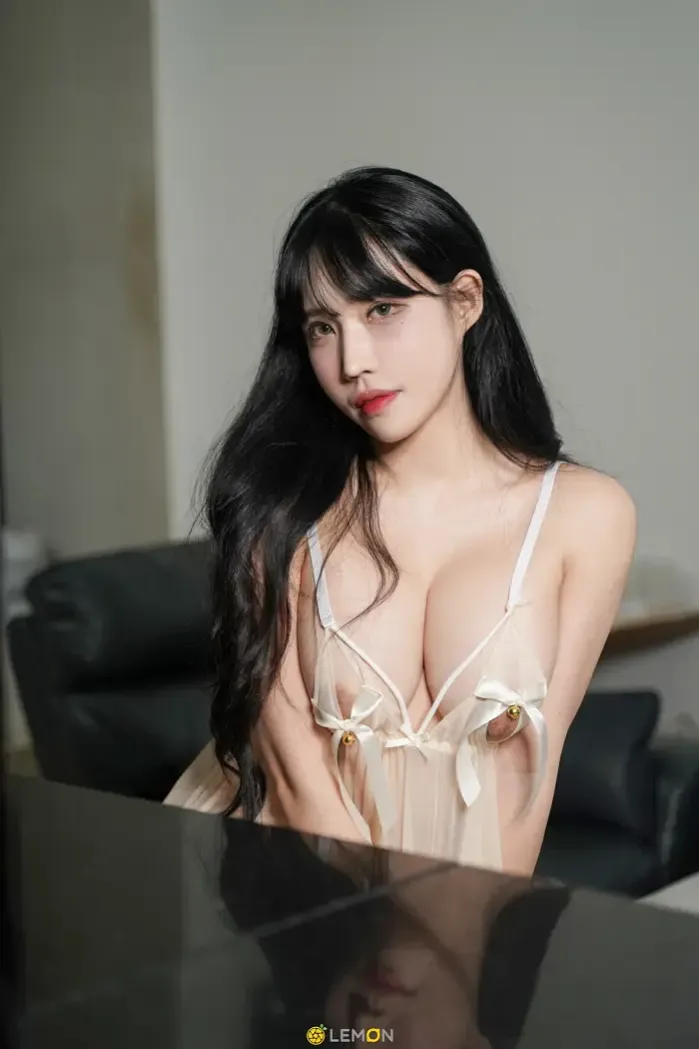 Hani, KIMLEMON Vol.01 Photobook Set.01